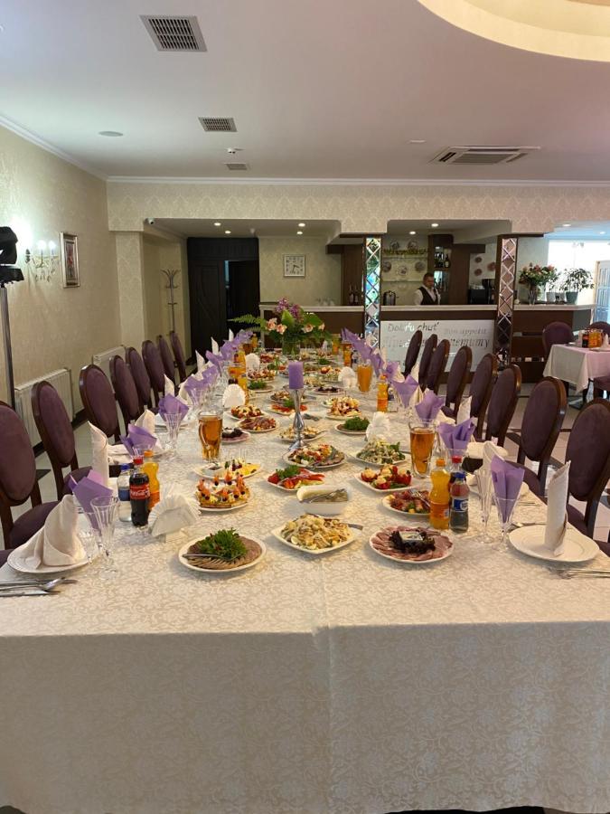 Centre Hostel 무카체베 외부 사진