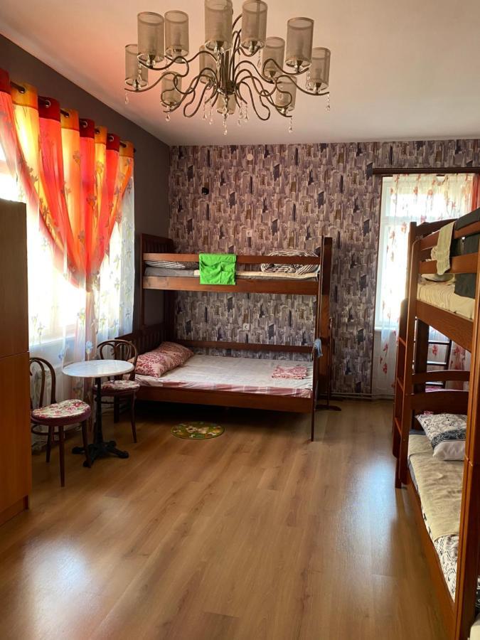 Centre Hostel 무카체베 외부 사진