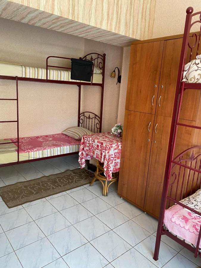 Centre Hostel 무카체베 외부 사진