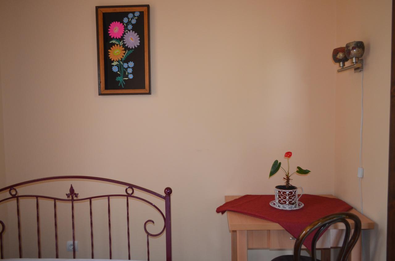 Centre Hostel 무카체베 외부 사진